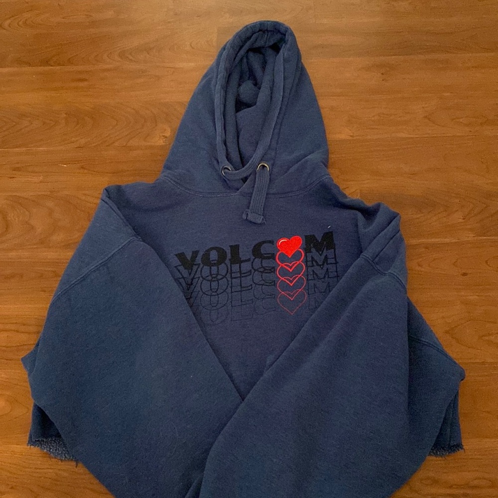 Volcom cropped hoodie, good condition